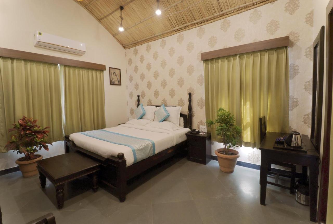 Keshav Resort Удайпур Екстериор снимка