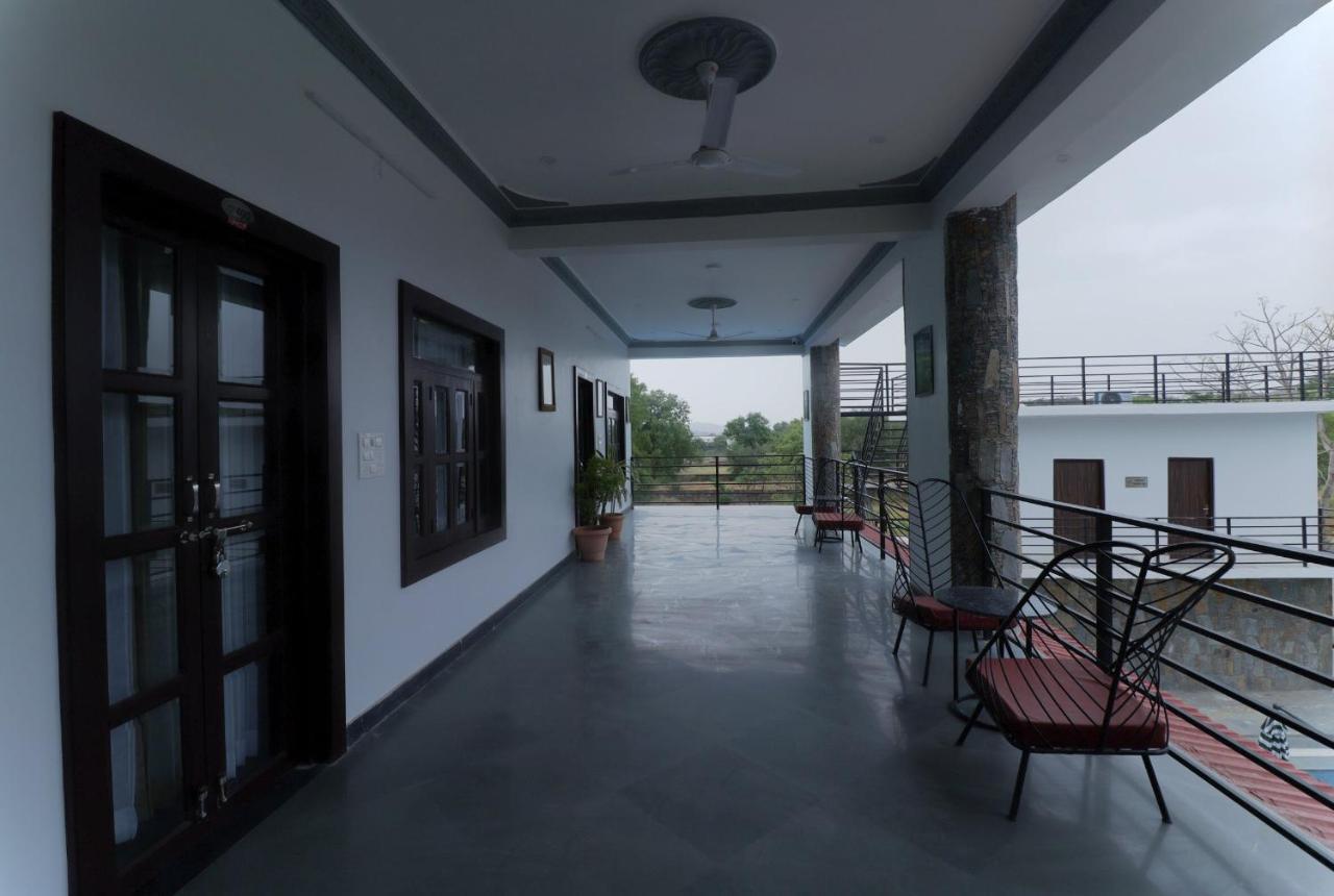 Keshav Resort Удайпур Екстериор снимка
