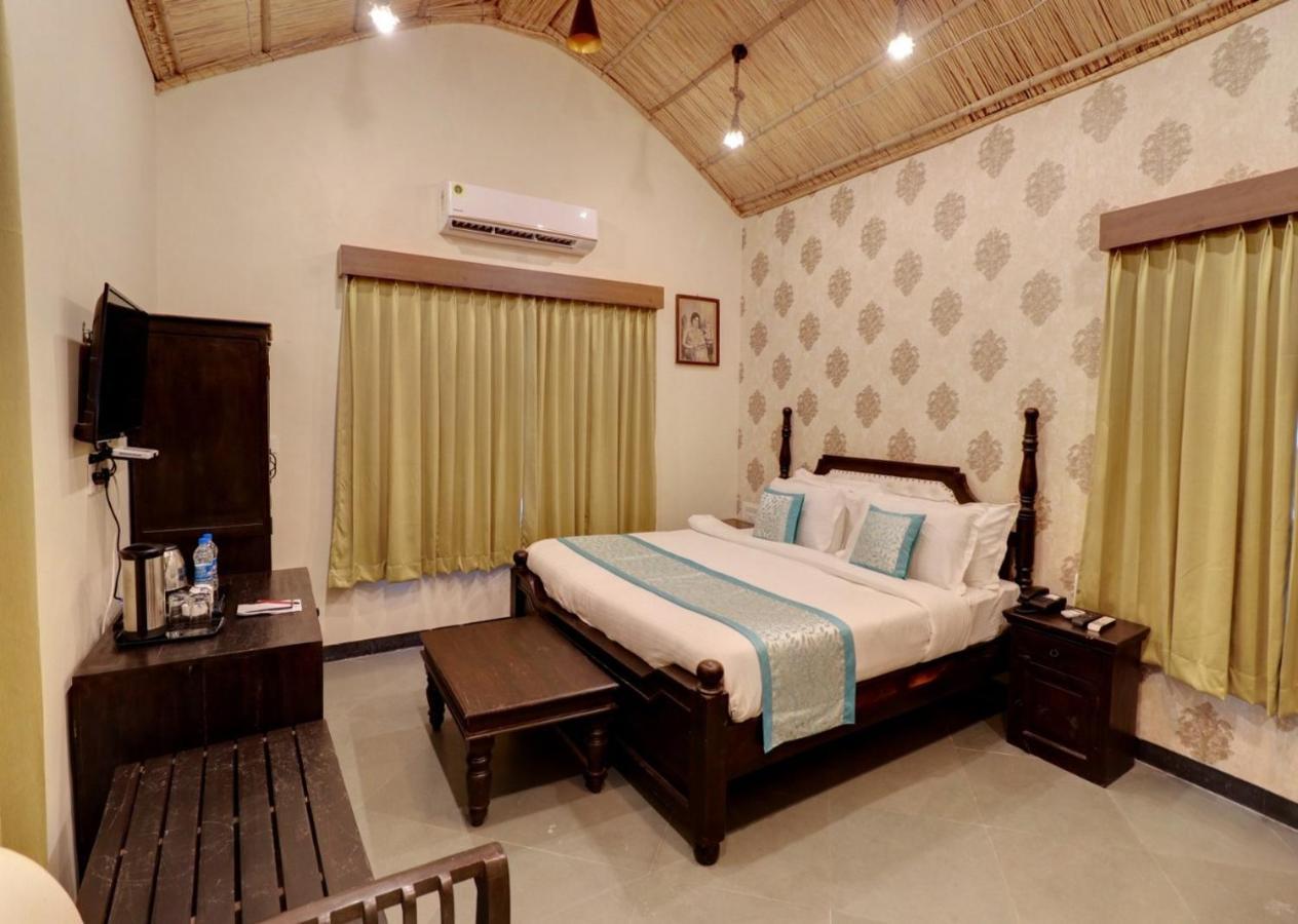 Keshav Resort Удайпур Екстериор снимка