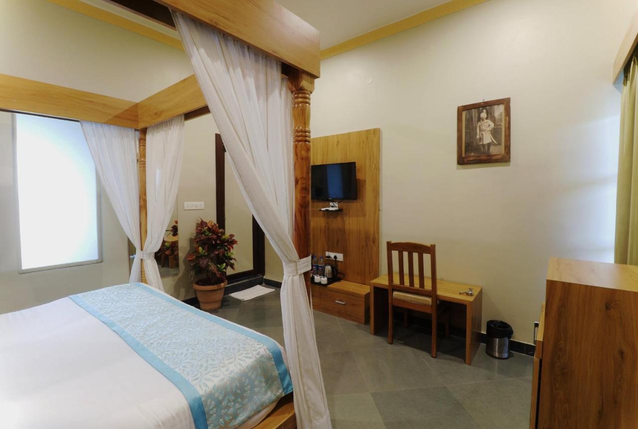 Keshav Resort Удайпур Екстериор снимка