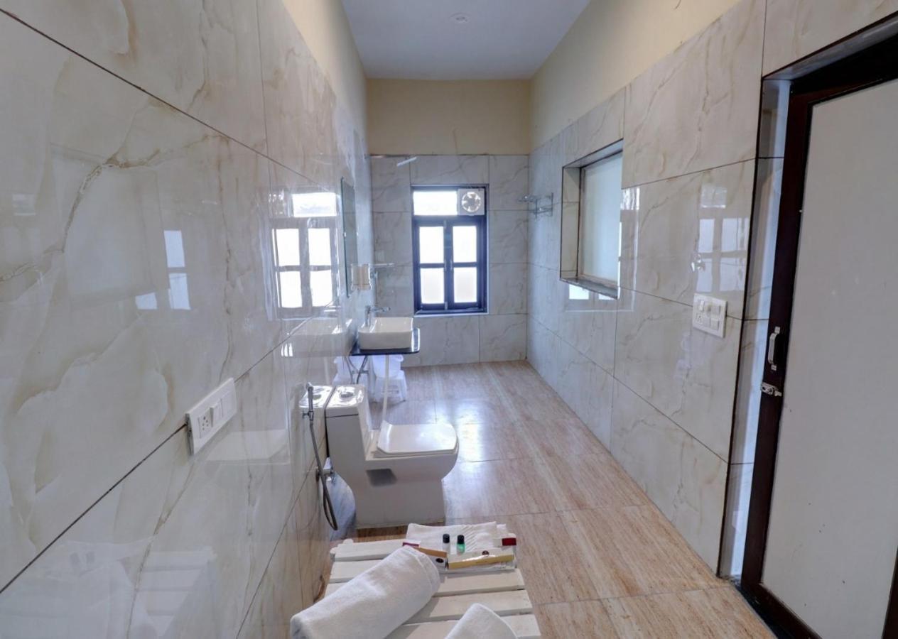 Keshav Resort Удайпур Екстериор снимка