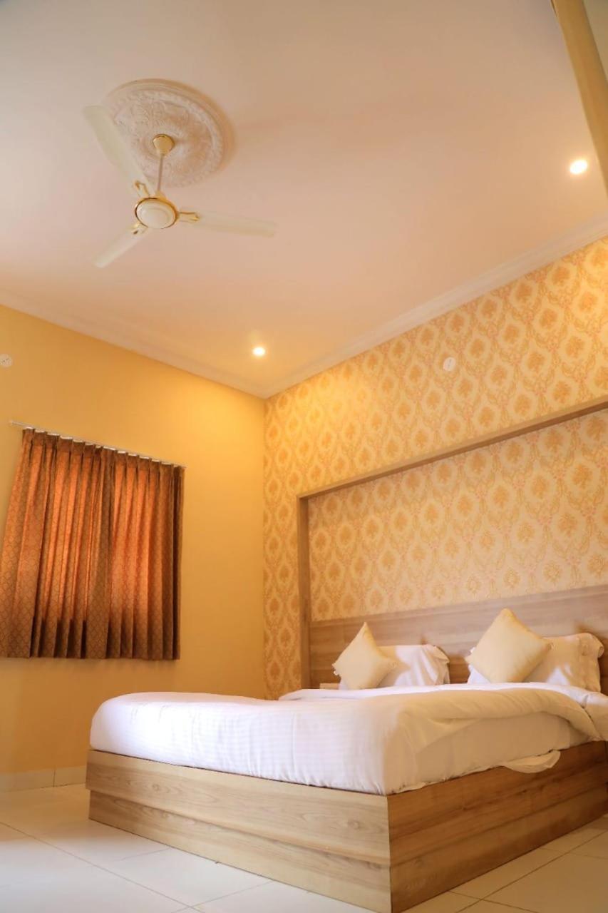 Keshav Resort Удайпур Екстериор снимка