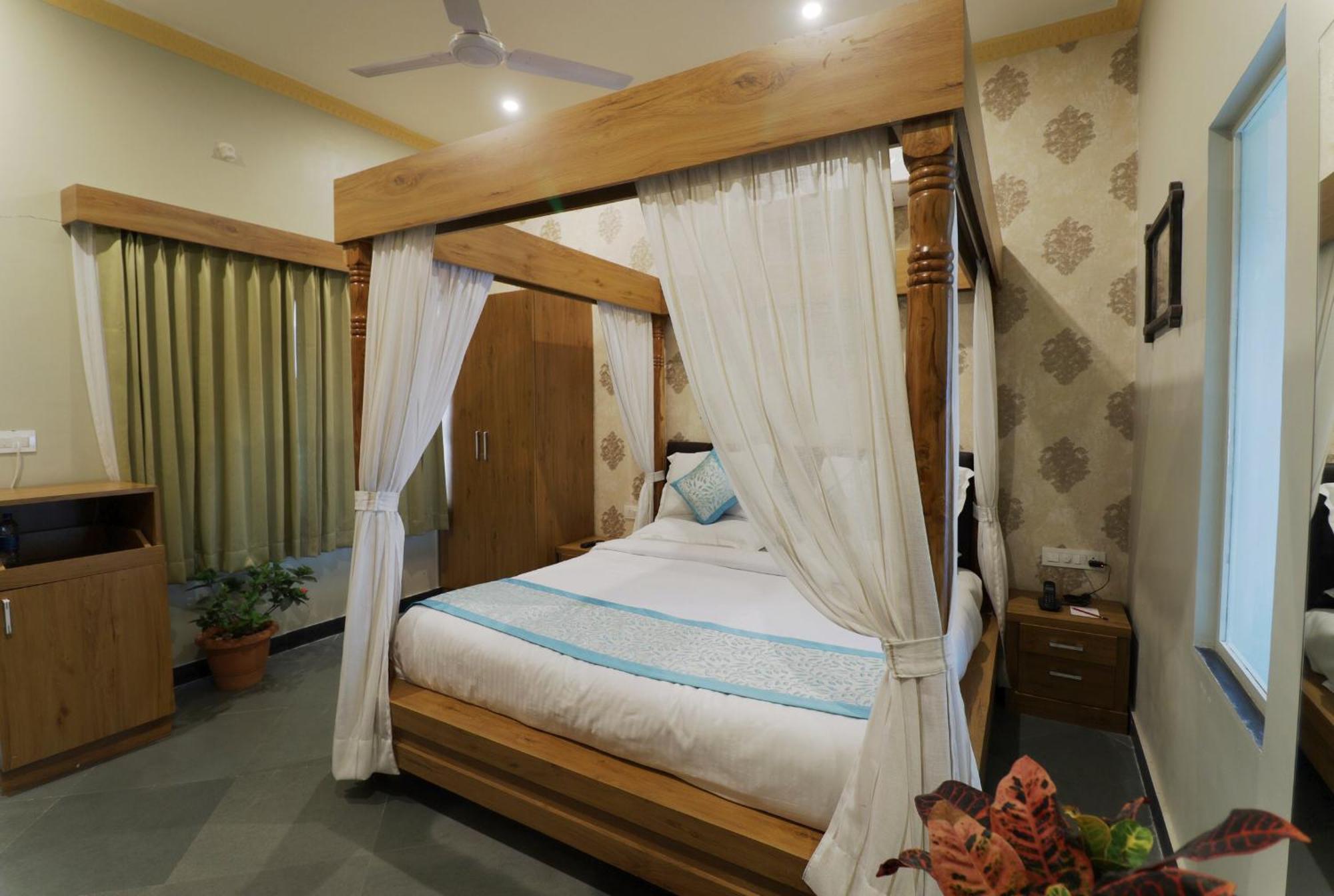 Keshav Resort Удайпур Екстериор снимка